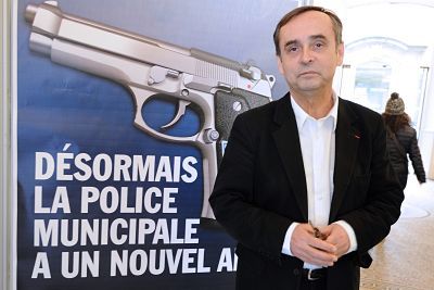 datând o pistol bob marcat